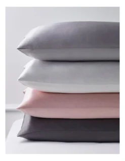 Heritage Luxe Silk Pillowcase In Blush 8 Heritage Luxe Silk Pillowcase In Blush -Bedding Shop 653987980 653985910 3 4 720x928