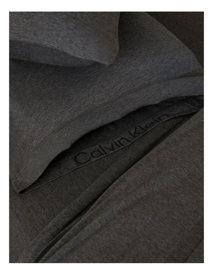 Calvin Klein Modern Cotton Harrison Quilt Cover In Charcoal 8 Calvin Klein Modern Cotton Harrison Quilt Cover In Charcoal - Image 6
