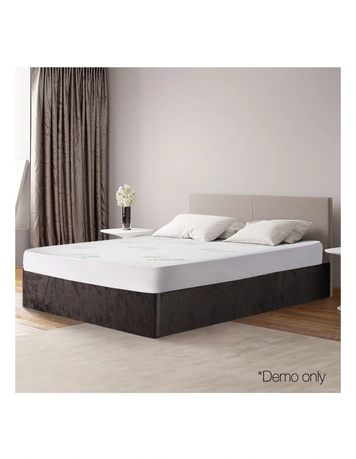 Bamboo Mattress Protector Double 5 Bamboo Mattress Protector Double - Image 3