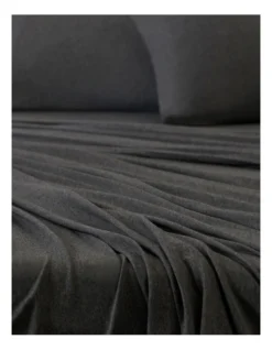 Calvin Klein Modern Cotton Harrison Sheeting In Charcoal -Bedding Shop 771590800 771590620 5 1 720x928