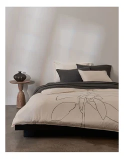 Calvin Klein Modern Cotton Harrison Sheeting In Charcoal -Bedding Shop 771590800 771590620 7 1 720x928