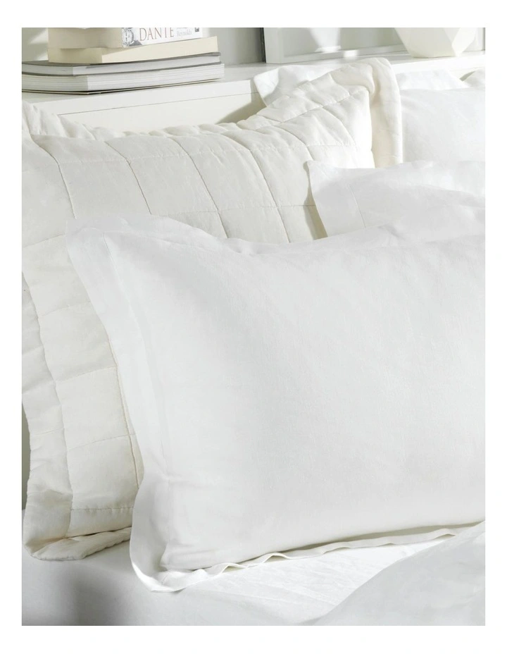 Abbotson Bedlinen In White 3 Abbotson Bedlinen In White
