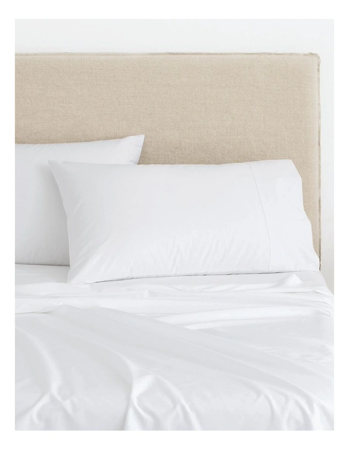 Organic Cotton Sateen 400TC Fitted Sheet In White 3 Organic Cotton Sateen 400TC Fitted Sheet In White