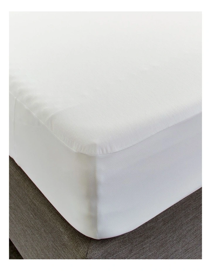 Halcyon Bamboo Jersey Waterproof Fitted Mattress Protector 5 Halcyon Bamboo Jersey Waterproof Fitted Mattress Protector - Image 3