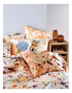 Linen House Fergie Quilt Cover Set Peony -Bedding Shop 840452410 5 720x928