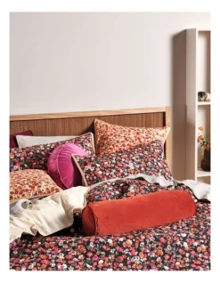 Linen House Faye Quilt Cover Set -Bedding Shop 841411810 2 720x928