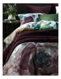 Aubrey Quilt Cover Set In Multi -Bedding Shop 841633570 3 720x928