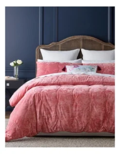 Heritage Daphne Quilt Cover Set Begonia