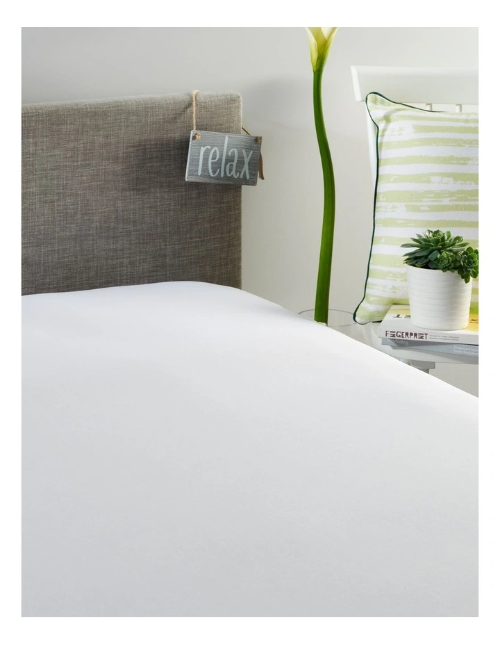 NeoFabric Waterproof Mattress Protector 5 NeoFabric Waterproof Mattress Protector - Image 3