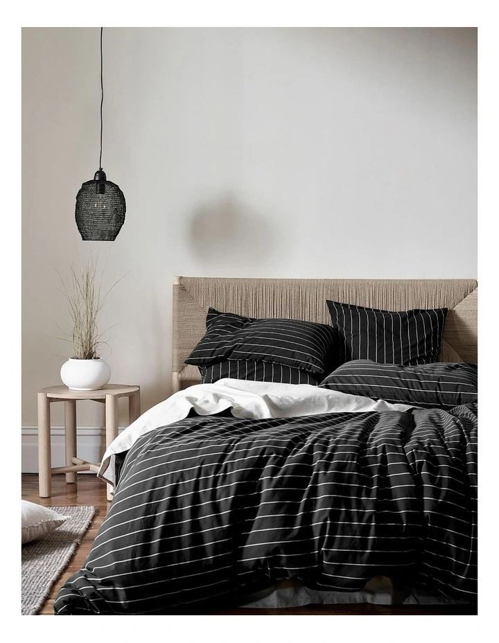 French Stripe Bedlinen Collection In Black 3 French Stripe Bedlinen Collection In Black