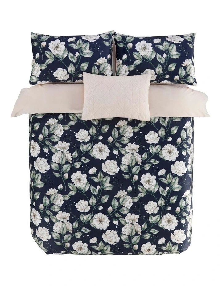 Evoke Velvet Quilt Cover Set Dark Green 4 Evoke Velvet Quilt Cover Set Dark Green - Image 2