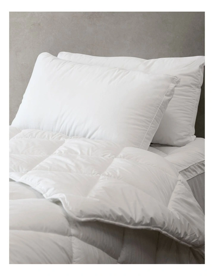 Homestead Luxurious 80/20 White Goose Quilt 4 Homestead Luxurious 80/20 White Goose Quilt - Image 2