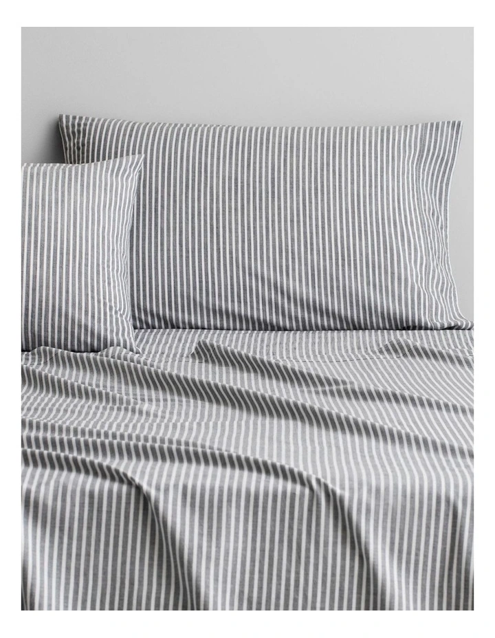 Reilly Stripe Sheet Set In Atlantic 4 Reilly Stripe Sheet Set In Atlantic - Image 2
