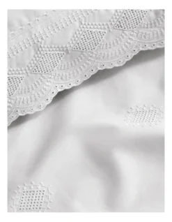 Mansfield Sheet Collection In White -Bedding Shop 899953120 3 720x928