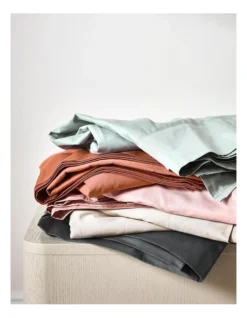 Halo Organic Sateen Sheet Set In Feather -Bedding Shop 900778420 900778060 3 720x928