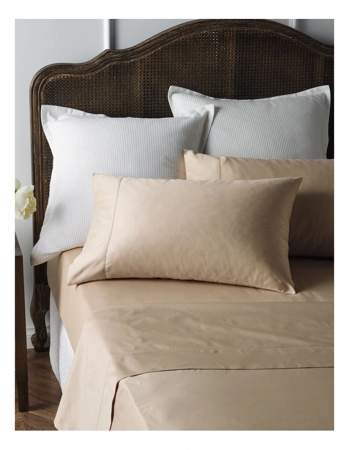 Heritage Diana 400TC Egyptian Cotton Sateen Fitted Sheet In Champagne 2 Heritage Diana 400TC Egyptian Cotton Sateen Fitted Sheet In Champagne