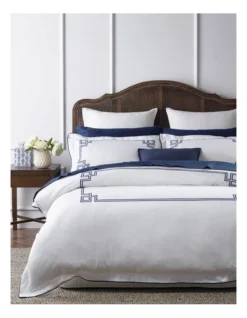 Heritage Petra Grecian Key Border Quilt Cover Set In Navy