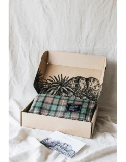 Heritage Collection Recycled Wool Scottish Tartan Blanket In Hunter 9 Heritage Collection Recycled Wool Scottish Tartan Blanket In Hunter -Bedding Shop 951297130 4 720x928
