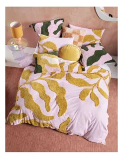 Linen House Eve Quilt Cover Set In Pink 9 Linen House Eve Quilt Cover Set In Pink -Bedding Shop 958168630 3 720x928