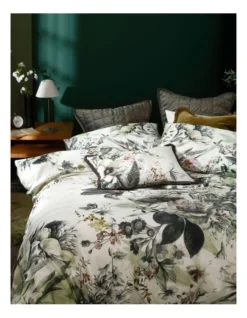 Etoile 40x60cm Cushion In White/Black -Bedding Shop 979745860 3 720x928