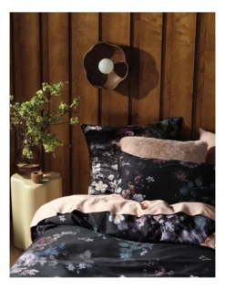 Linen House Everbloom Quilt Cover Set In Night -Bedding Shop 987192100 2 720x928